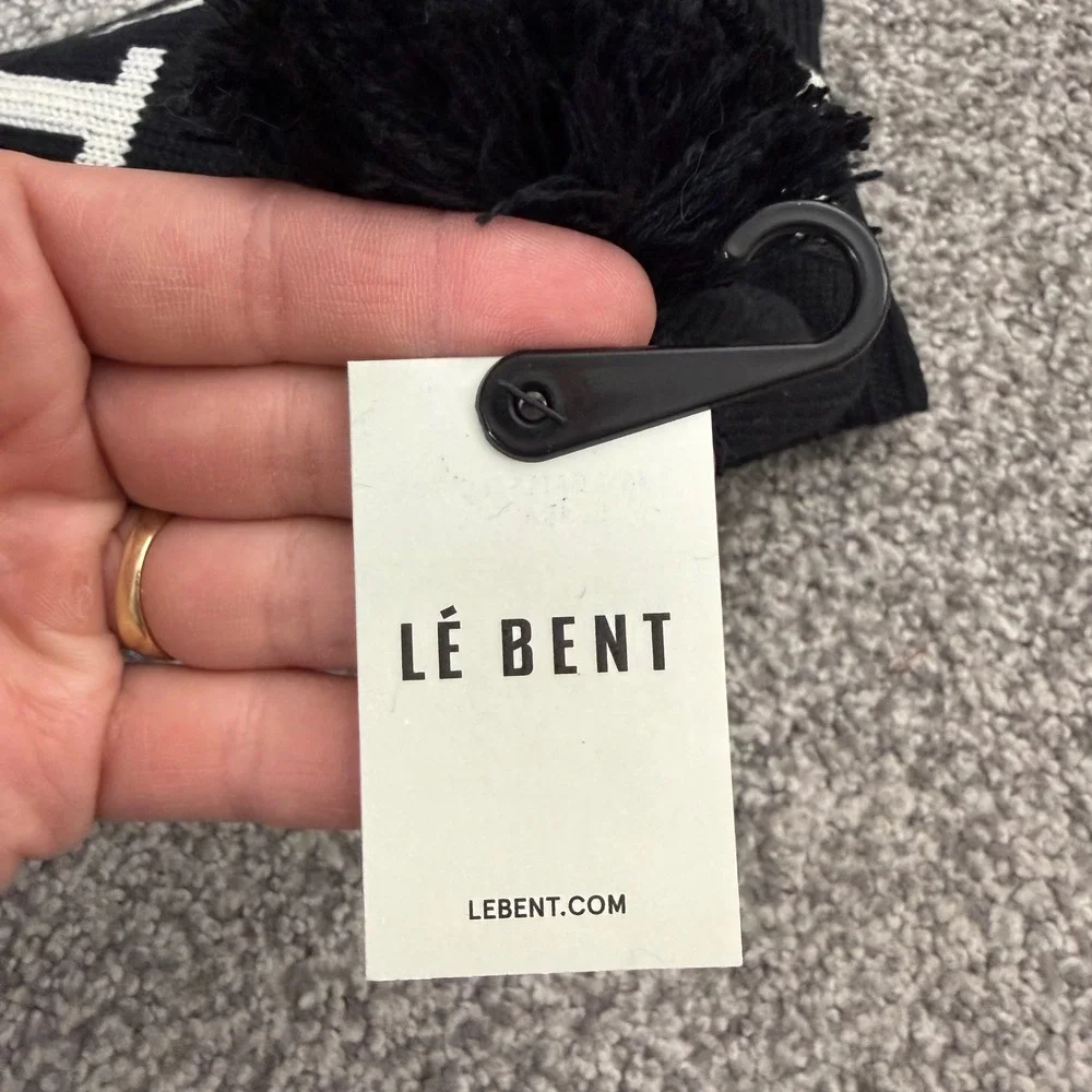 Le Bent Pom Pom Logo Beanie Black Merino Wool Blend Winter Hat unisex NEW